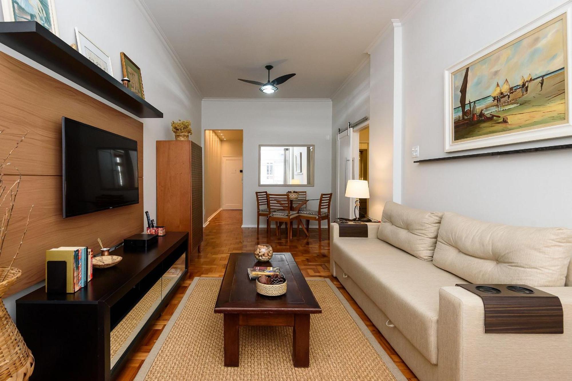 Omar Do Rio: 2qtos, Smart Tv, Internet 250mbps, Máquina Lava&seca, A 300m Do Metrô Cantagalo E 7min Da De Copacabana Apartamento